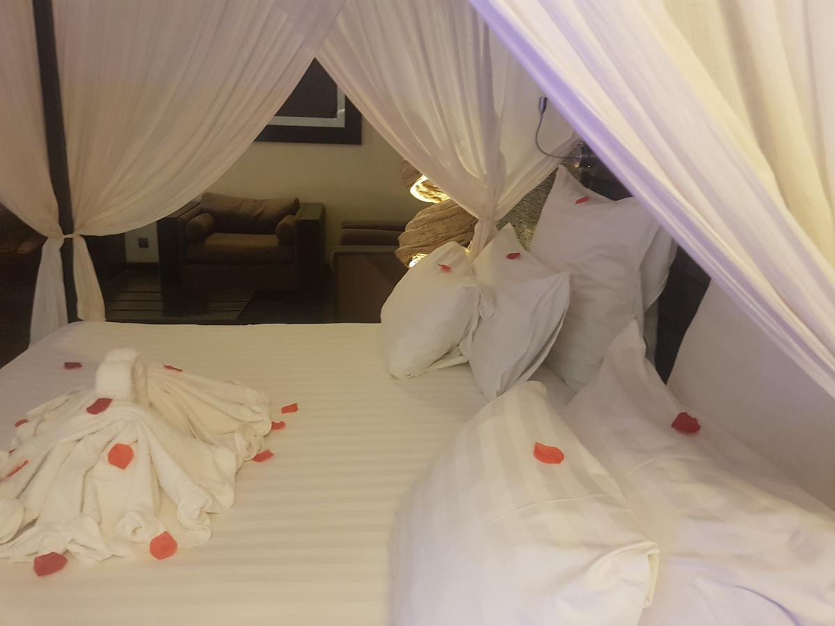 The Rhino Resort Hotel & Spa Сали-Портудал Экстерьер фото